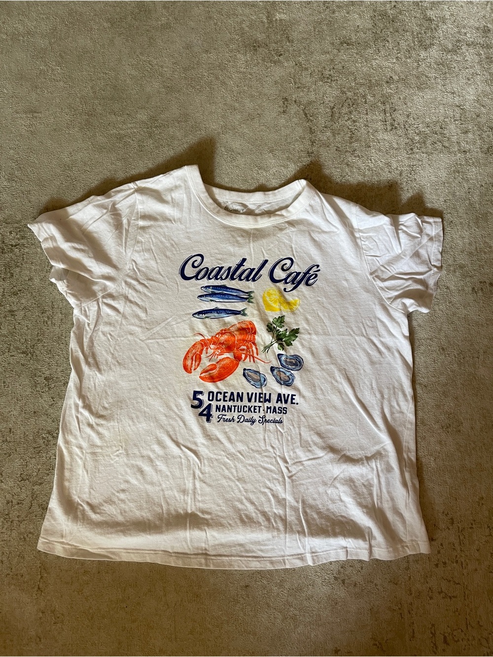 Old Navy Coastal Cafe Graphic 100% Cotton Tee